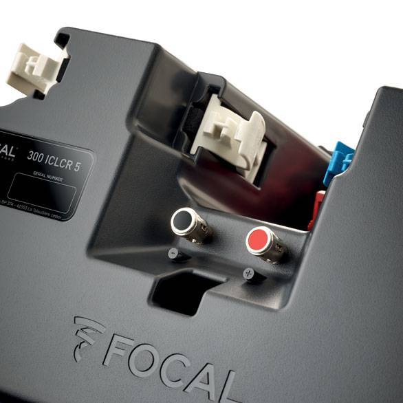 Focal 300 IC LCR 5