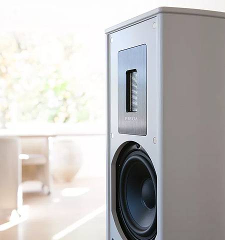 Piega Premium 701