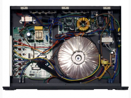 Furman P-1400 AR E