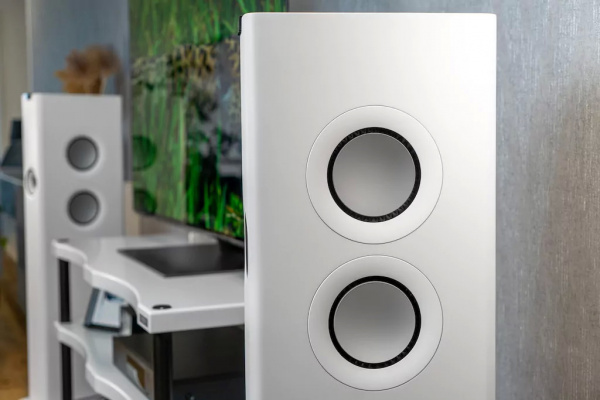 Напольная акустика KEF LS60 Wireless, Mineral White