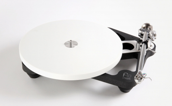 Проигрыватель винила Rega Planar 10 Black