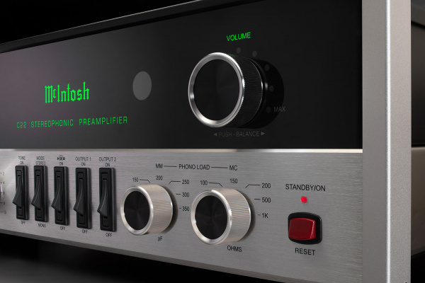 McIntosh C22 MkV