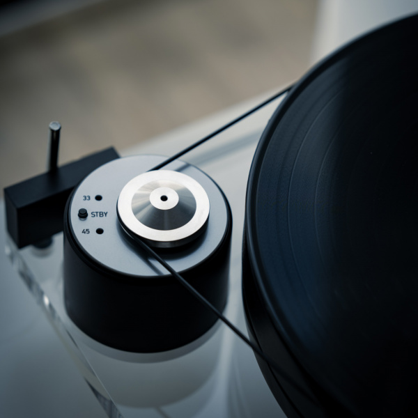 Pro-Ject 6Perspex Balanced (Pick It MC3)
