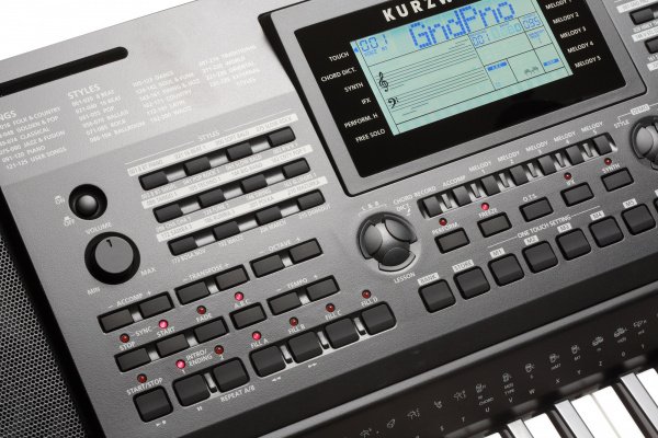 Kurzweil KP200 LB