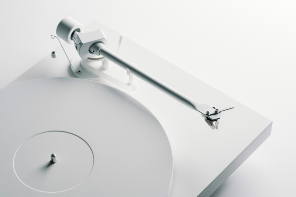 Pro-Ject Debut PRO B (Pick it PRO B) White Edition