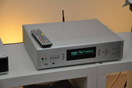 Cтереоресивер T+A R 1000 E