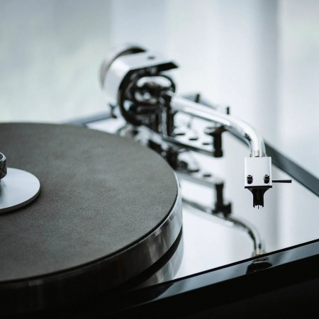 Pro-Ject The Classic Reference
