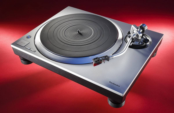 Technics SL-1500C