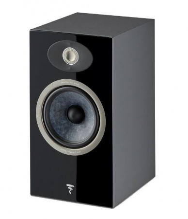 Focal Theva №1