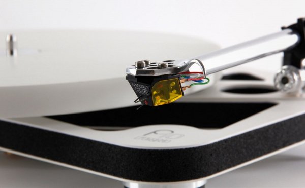 Тонарм Rega RB3000