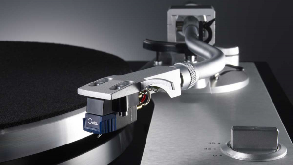 Teac TN-4D Black