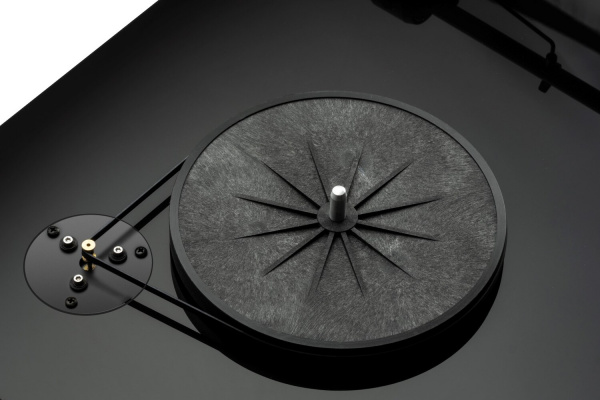 Pro-Ject E1.2 High Gloss Black (Pick it MM E)