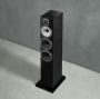Bowers & Wilkins 704 S3
