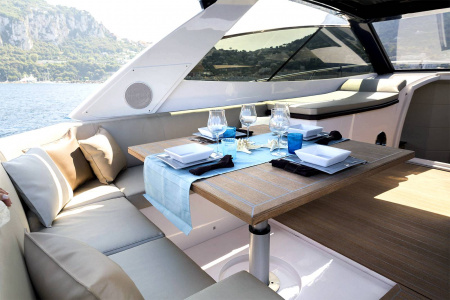Bowers & Wilkins Marine 6