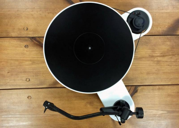 Pro-Ject RPM 3 Carbon
