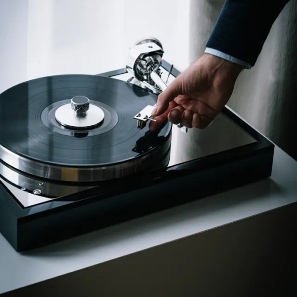 Pro-Ject The Classic Reference