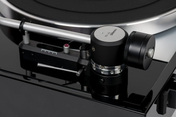 Thorens TD 1500 High Gloss Black