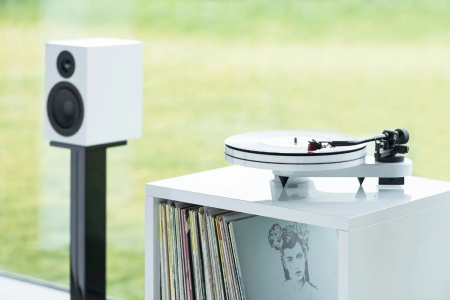 Pro-Ject RPM 1 Carbon