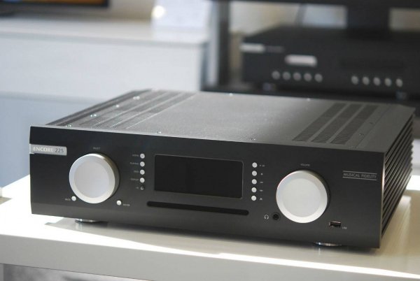 Musical Fidelity M6 Encore 225