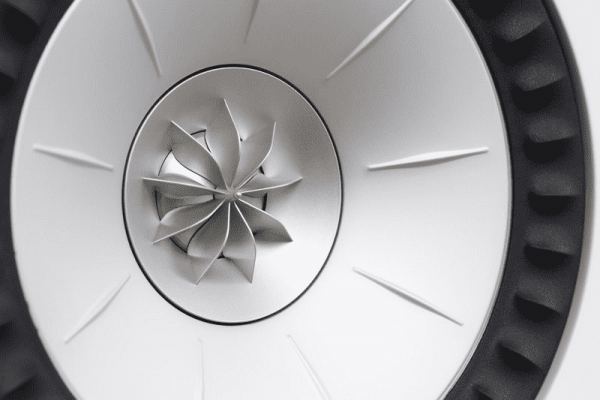 KEF Q150