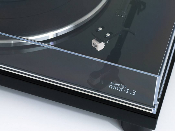 Music Hall MMF-1.3 Piano Black