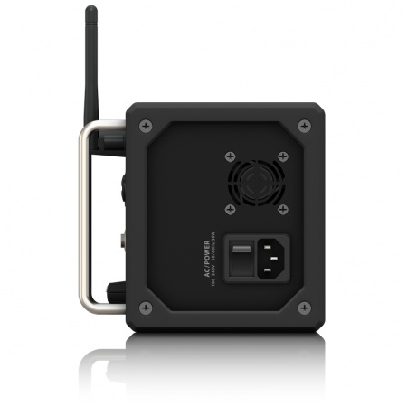 Микшерный пульт Behringer XR16