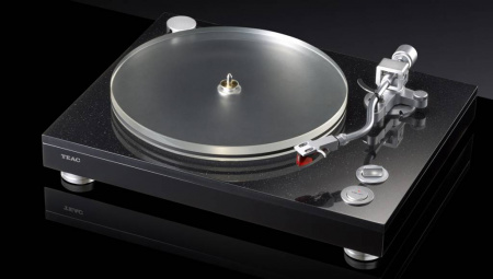 Teac TN-5BB Black