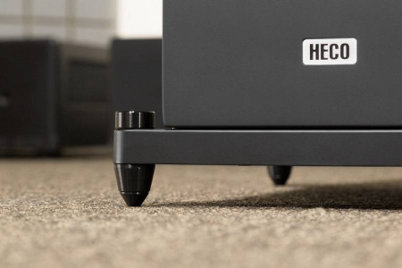 Heco Aurora 700