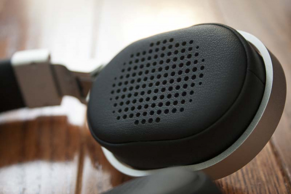 KEF M500