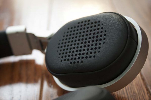 KEF M500