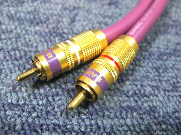 SAEC SL-1801 RCA 1.2m