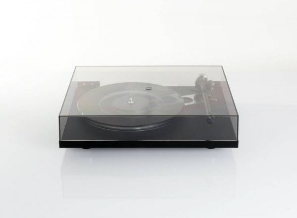 Проигрыватель винила Rega Planar 6 Black