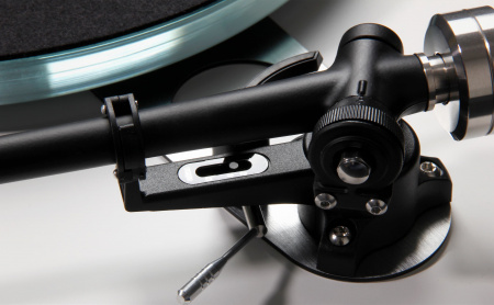 Проигрыватель винила Rega Planar 6 (Nd7) Matt White